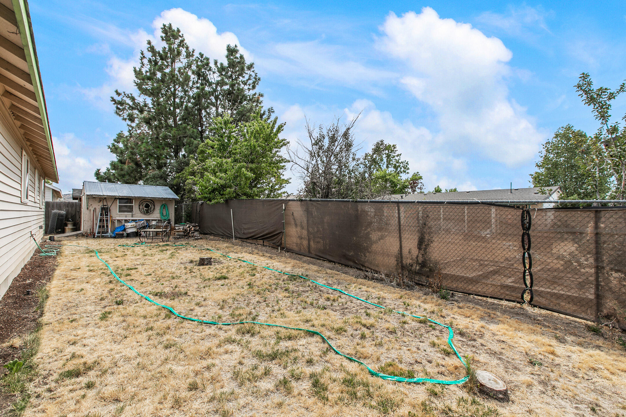 605 Center Ridge Drive Culver, OR 97734 - Photo 4 of 21 Back yard