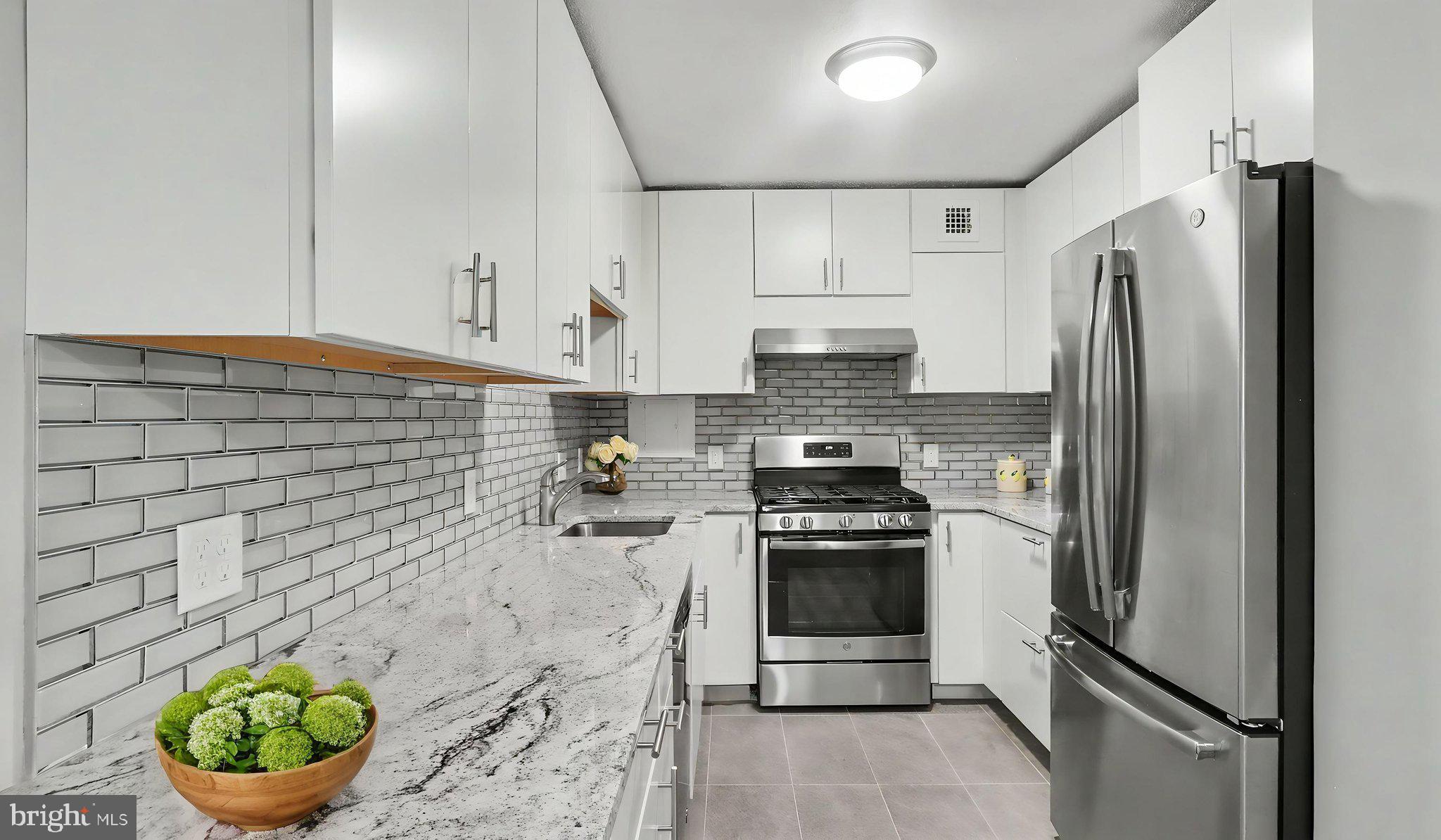 700 7th Street Southwest, Unit 711 Washington, DC 20024 - Photo 13 of 89