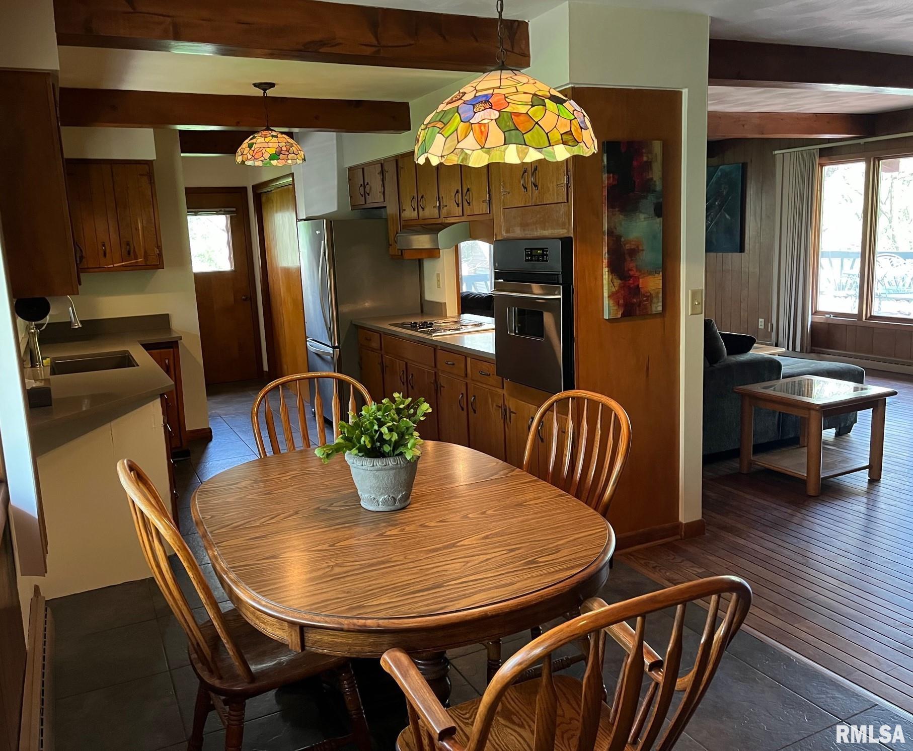 20832 White Oaks Road Morrison, IL 61270 - Photo 8 of 39 Gallery Image 8