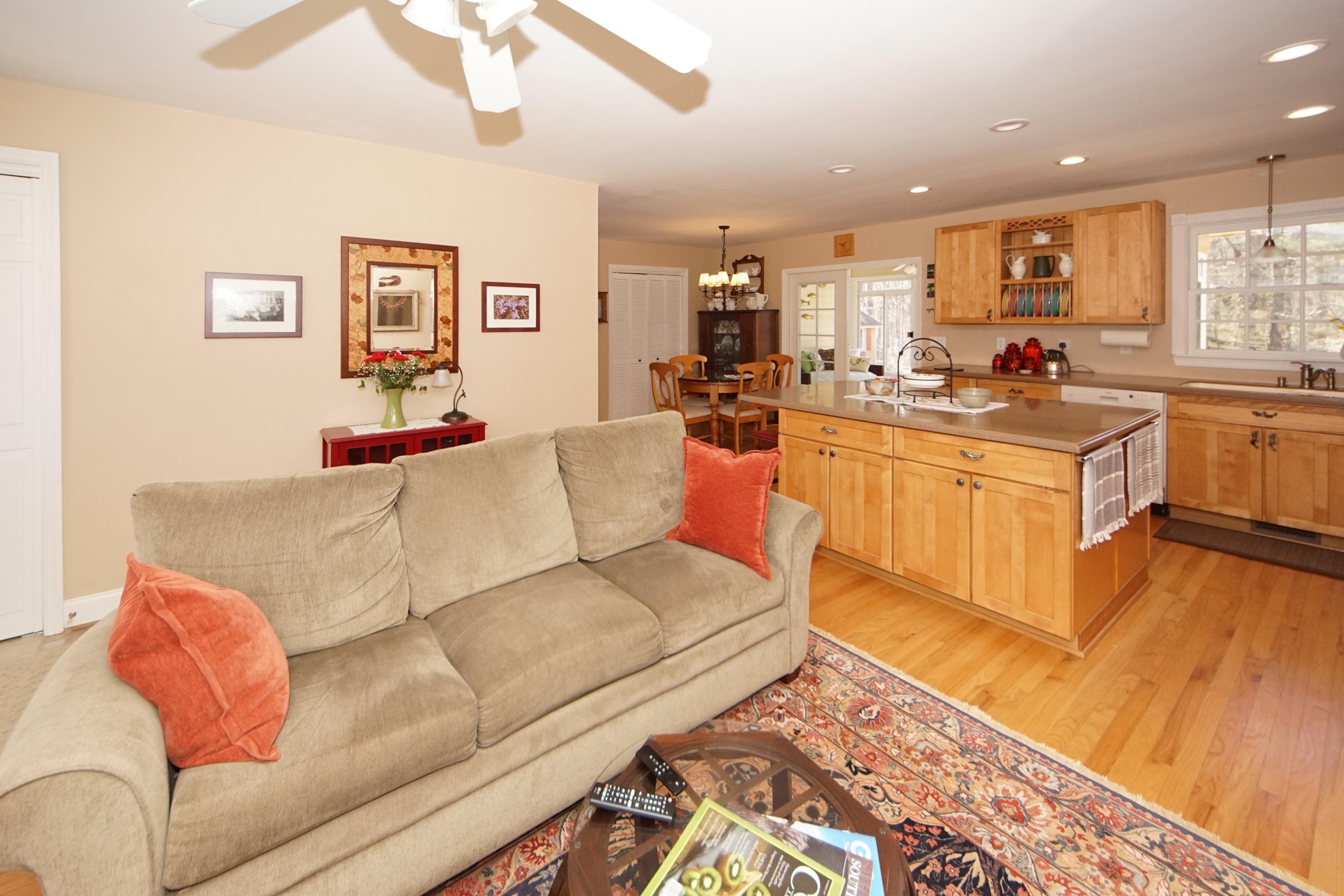 202 Autumn Run Road St. George, SC 29477 - Photo 6 of 48 030821 280