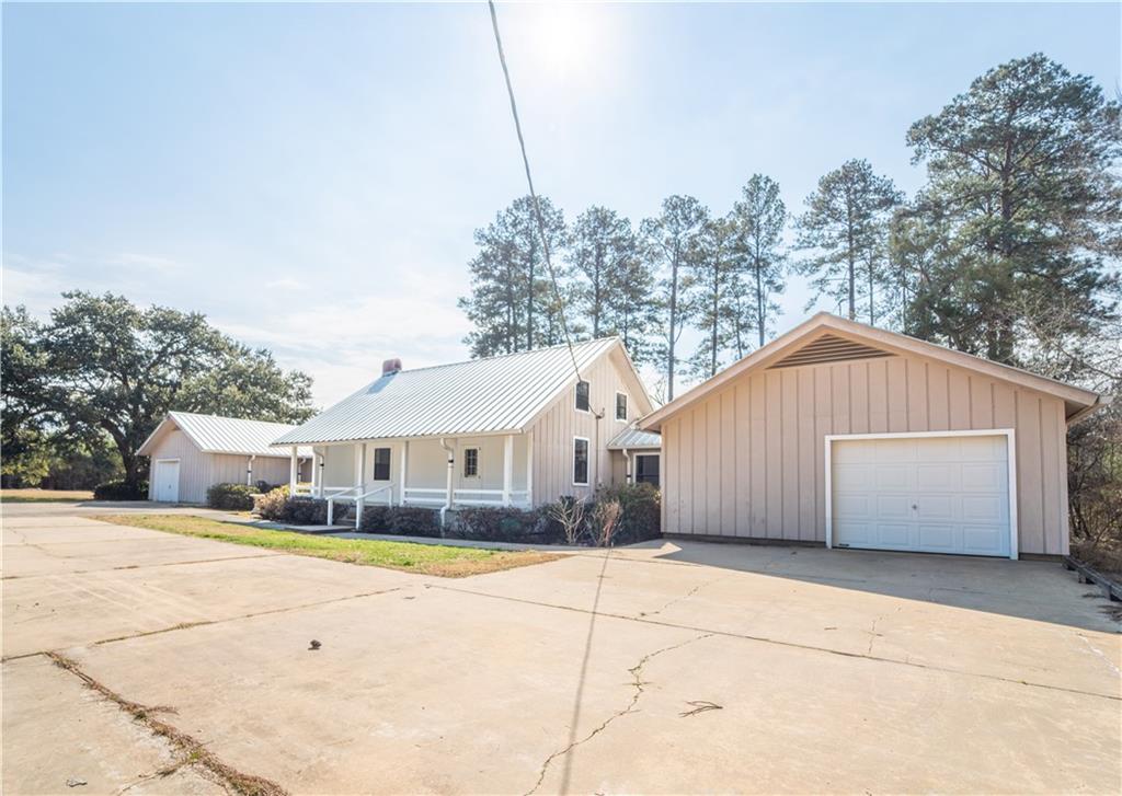 696 Melder Road Glenmora, LA 71433 - Photo 1 of 36 Gallery Image 1