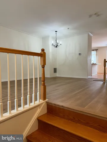 $3,350 | 410 Redland Boulevard, Rockville, MD 20850