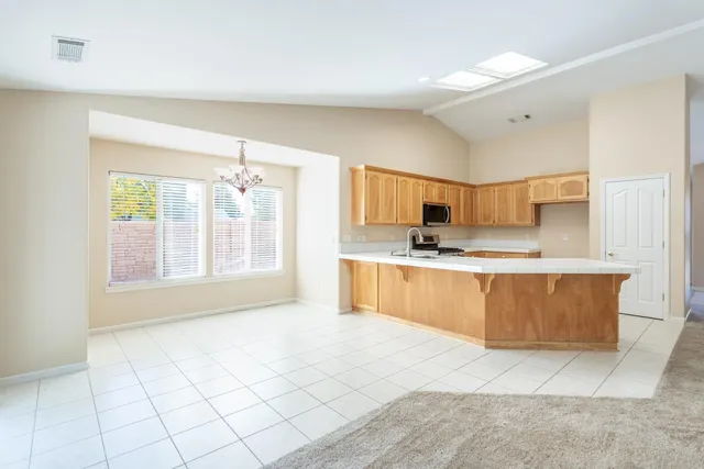 $499,999 | 2925 Aspen Glow Lane, Redding, CA 96001