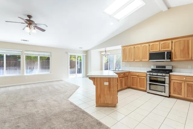 $499,999 | 2925 Aspen Glow Lane, Redding, CA 96001