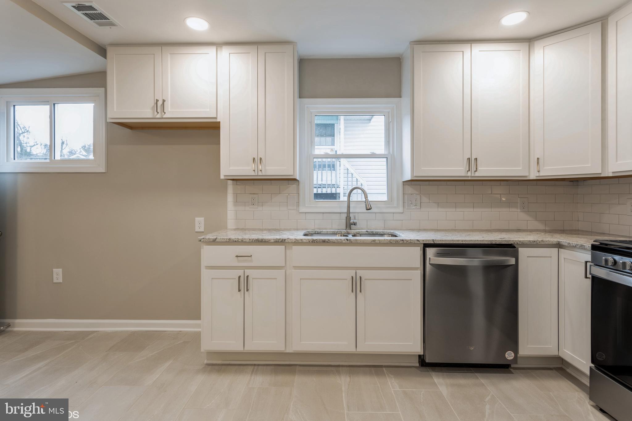115 Wilgate Road Owings Mills, MD 21117 - Photo 5 of 15 Kitchen