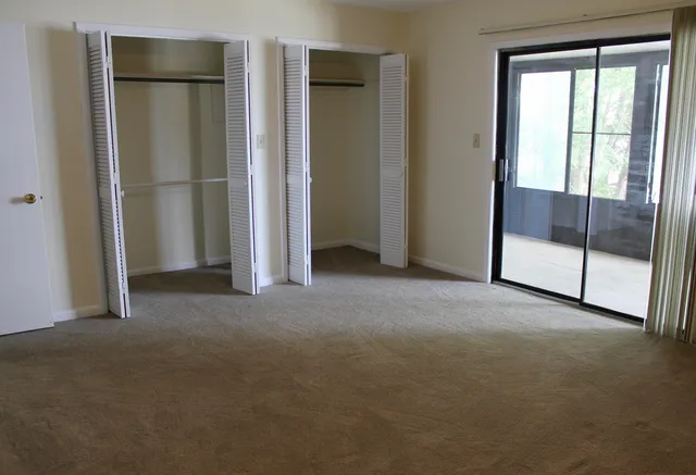 $2,200 | 68 North John Sims Parkway, Valparaiso, FL 32580