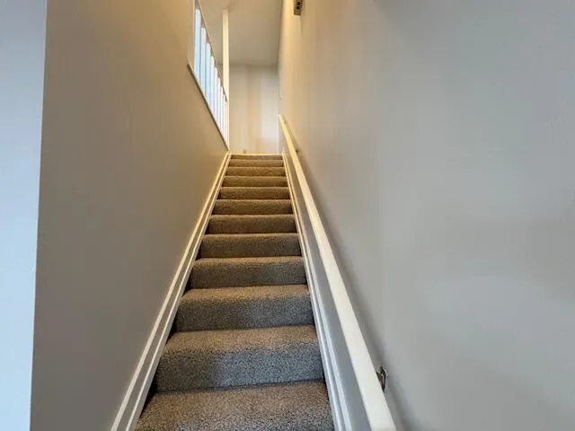 $2,200 | 68 North John Sims Parkway, Valparaiso, FL 32580