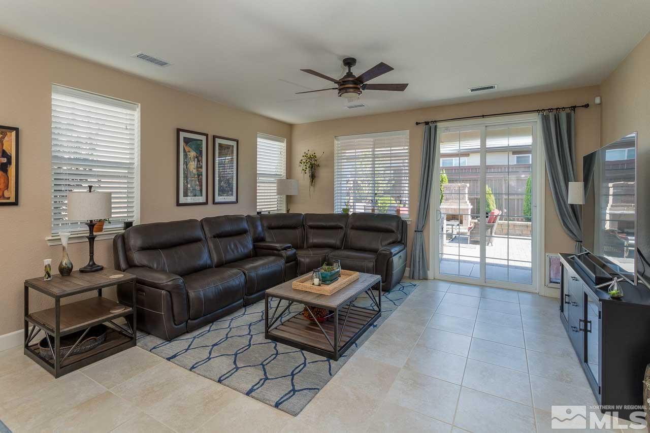 1815 Cholula Drive Reno, NV 89521 - Photo 6 of 23 Photo 6