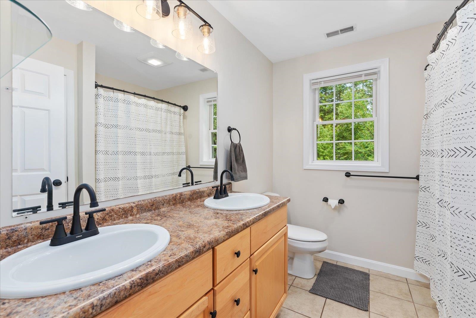 130 Murphy Road Peterborough, NH 03458 - Photo 5 of 37