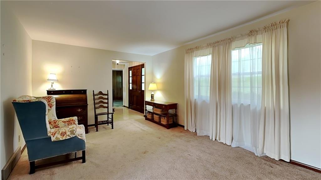 128 Evans Road Zelienople, PA 16063 - Photo 7 of 49