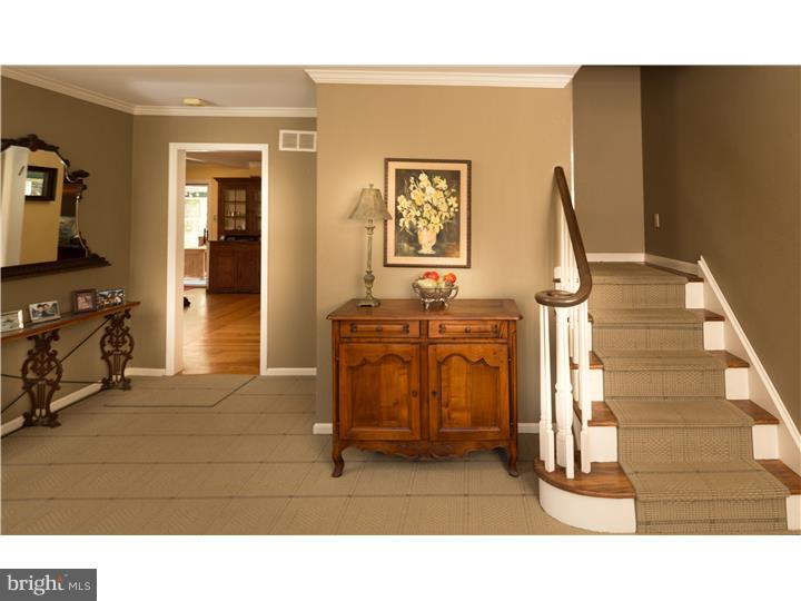 5644 North Deer Run Road Doylestown, PA 18902 - Photo 3 of 24 Foyer