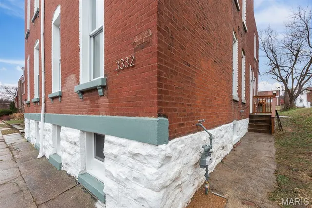 $360,000 | 3332 Wisconsin Avenue, St. Louis, MO 63118