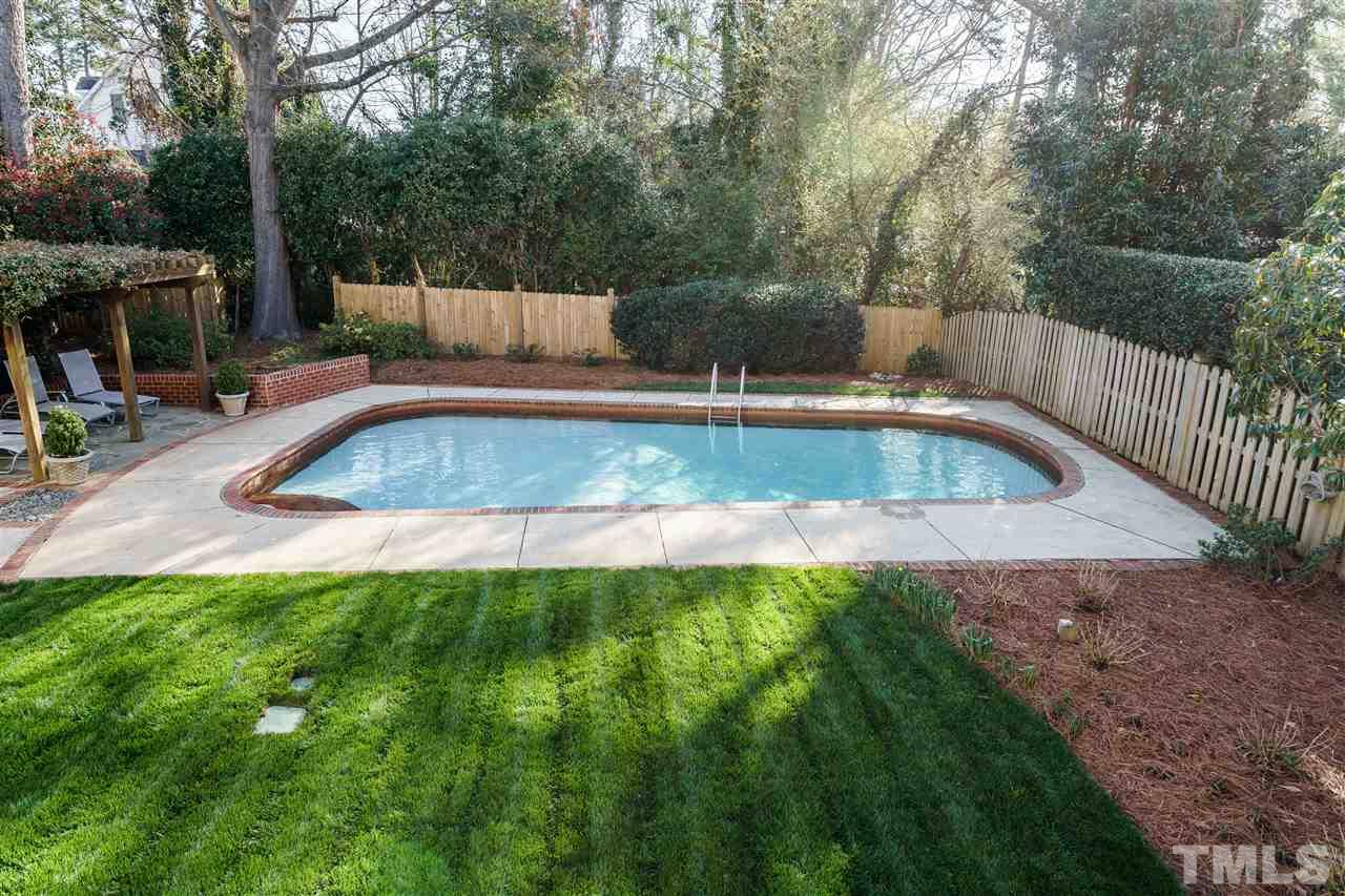 1408 Dixie Trail Raleigh, NC 27607 - Photo 23 of 25