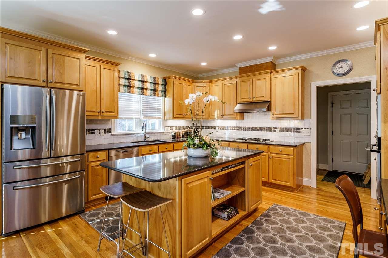 1408 Dixie Trail Raleigh, NC 27607 - Photo 9 of 25