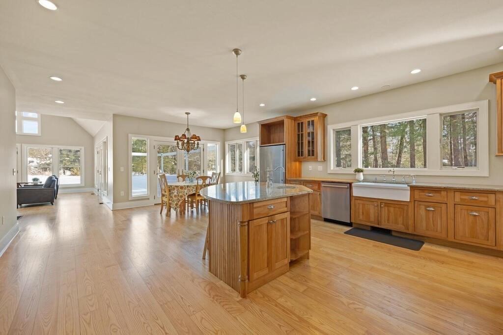 1 Percheron Road Chelmsford, MA 01824 - Photo 8 of 26 Gallery Image 8