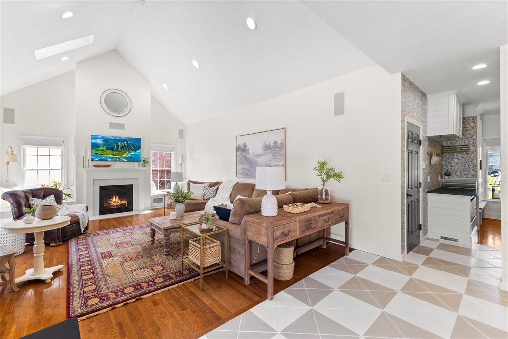 353 Finch Road Raynham, MA 02767 - Photo 12 of 42 Gallery Image 12