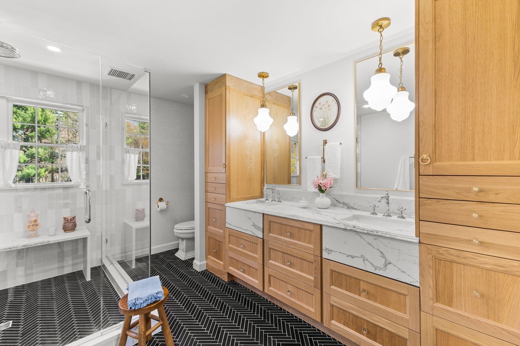353 Finch Road Raynham, MA 02767 - Photo 22 of 42 Gallery Image 22
