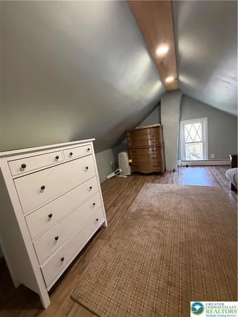 $1,700 | 1006 Sullivan Trail, Unit B, Easton, PA 18040