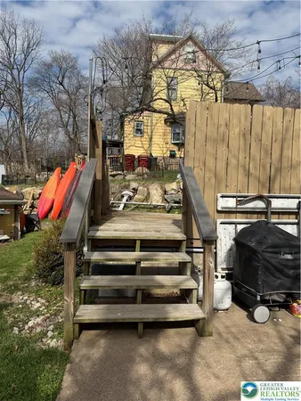 $1,700 | 1006 Sullivan Trail, Unit B, Easton, PA 18040