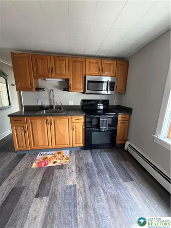 $1,700 | 1006 Sullivan Trail, Unit B, Easton, PA 18040