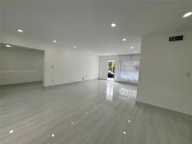 $6,999 | 725 91st Street, Surfside, FL 33154