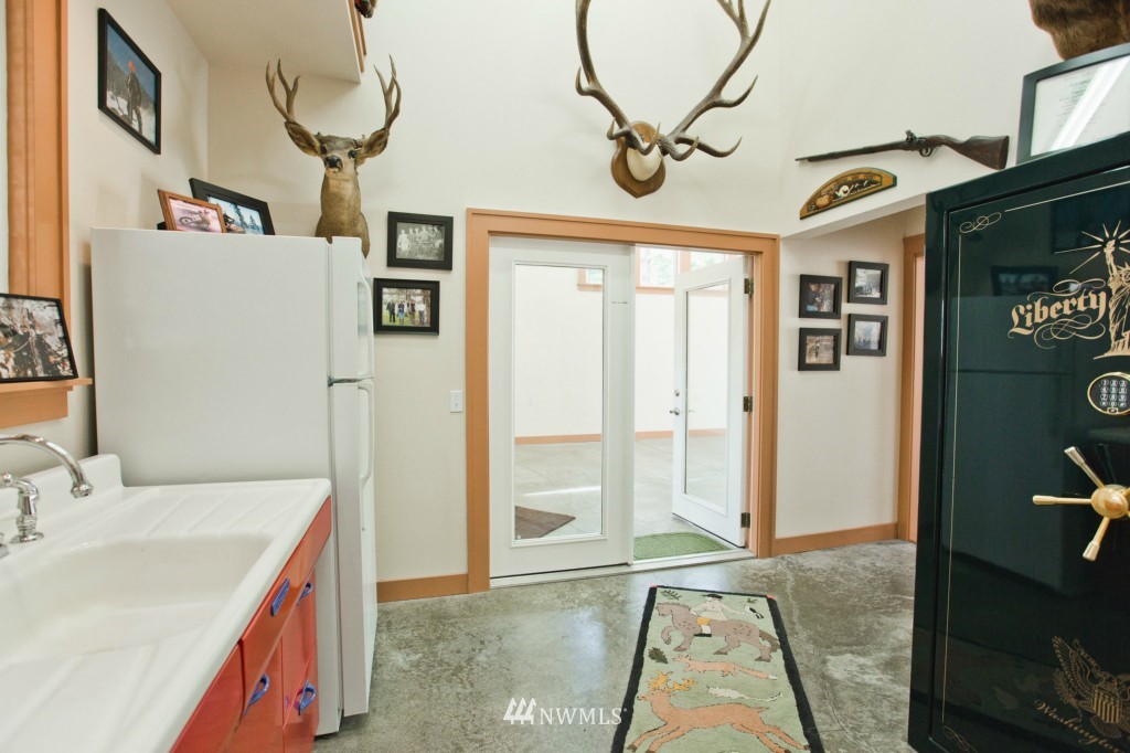 830 Markovich Road Cle Elum, WA 98922 - Photo 14 of 25 Gallery Image 14