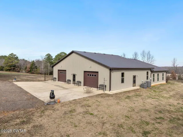 $599,900 | 96 Highway 200, Luray, TN 38352