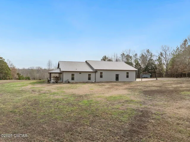 $599,900 | 96 Highway 200, Luray, TN 38352