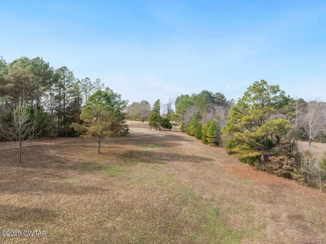 $599,900 | 96 Highway 200, Luray, TN 38352