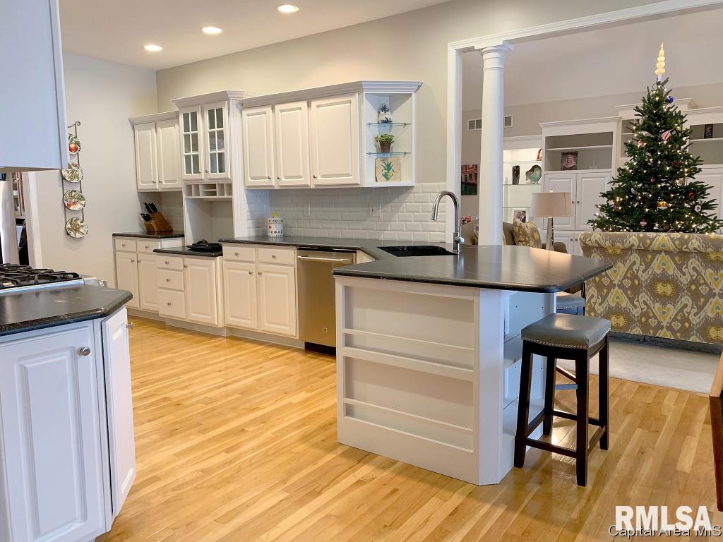 2501 Sage Lane Springfield, IL 62711 - Photo 14 of 35