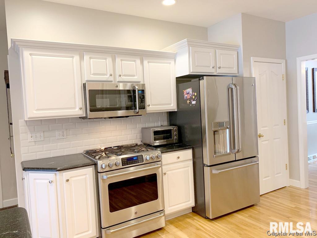 2501 Sage Lane Springfield, IL 62711 - Photo 18 of 35