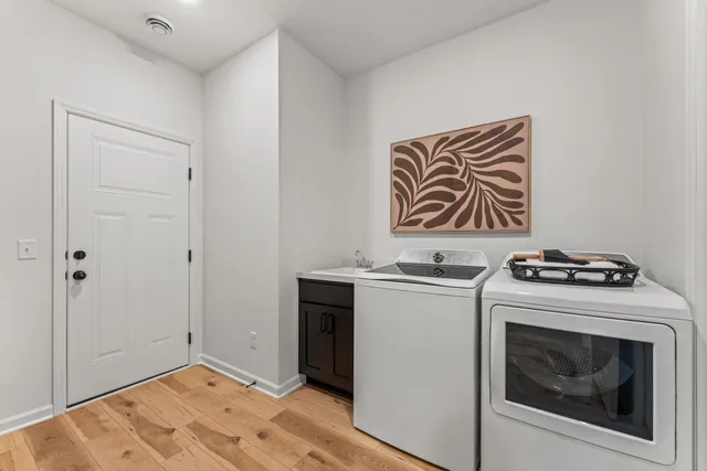 $499,990 | 8208 Haywood Drive, Lino Lakes, MN 55014