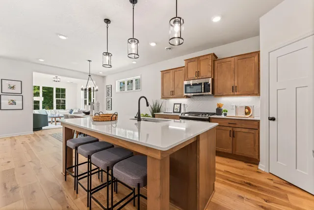 $499,990 | 8208 Haywood Drive, Lino Lakes, MN 55014