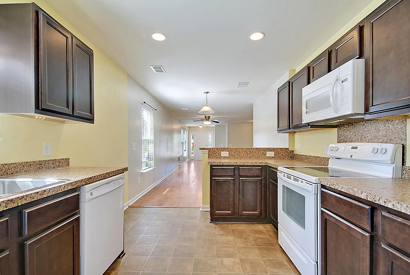 202 Brittondale Road Summerville, SC 29485 - Photo 14 of 34 IMG_0244_IMG_0250-copy