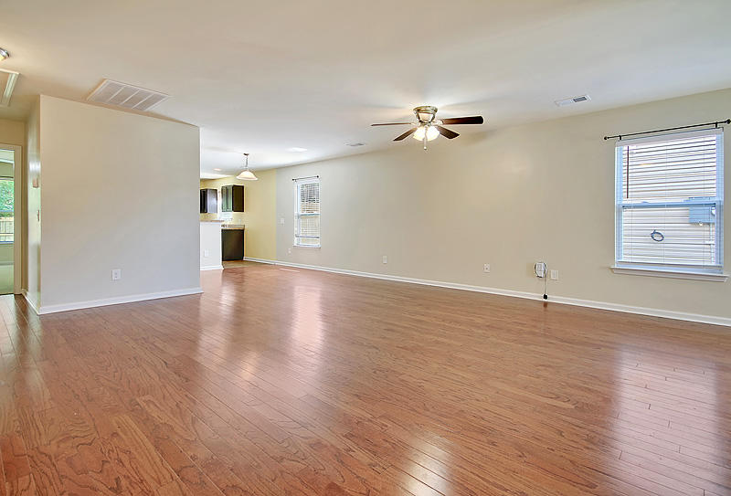 202 Brittondale Road Summerville, SC 29485 - Photo 8 of 34 IMG_0143_IMG_0148-copy