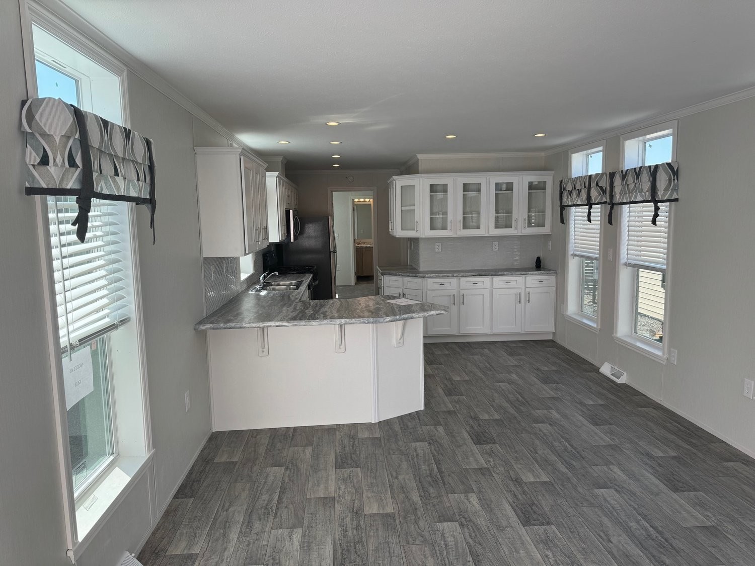 25 Groton School Road, Unit 14 Ayer, MA 01432 - Photo 1 of 11 Gallery Image 1