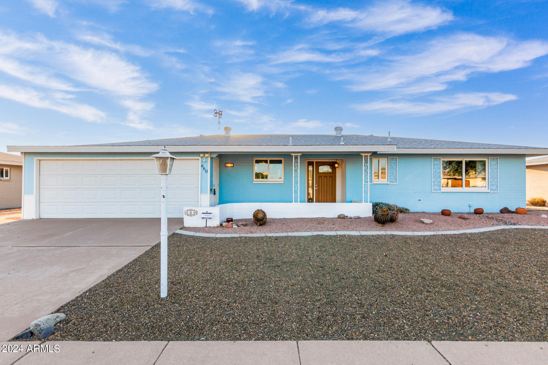 660 North Recker Road Mesa, AZ 85205 - Photo 5 of 37 0005-05 - Recker