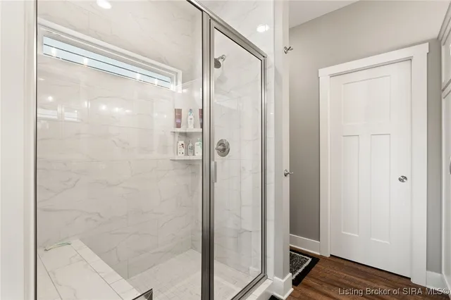 $329,900 | 3920 Windsor Creek Drive, New Albany, IN 47150