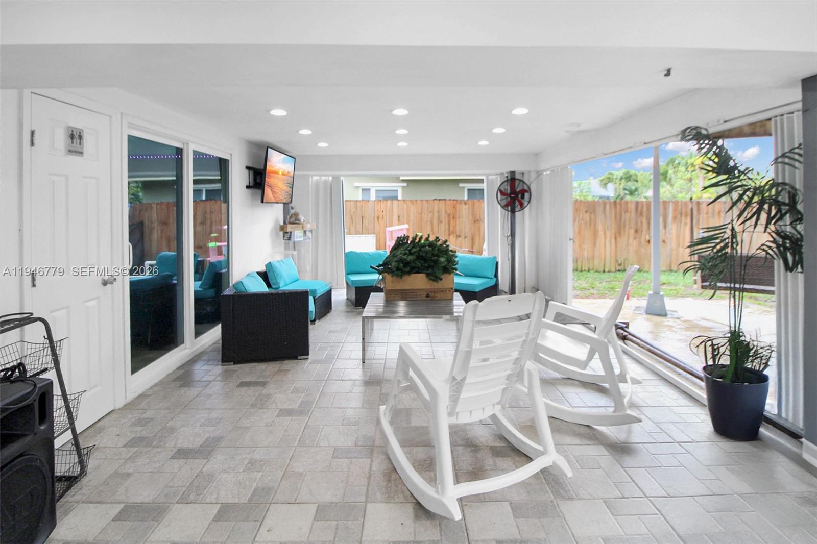 7961 Southwest 198th Street Cutler Bay, FL 33189 - Photo 32 of 47