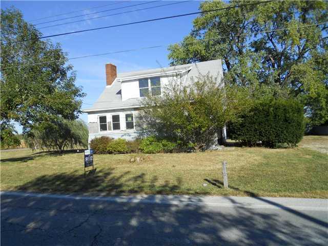 2201 South Hunter Road Indianapolis, IN 46239 - Photo 1 of 9 Gallery Image 1