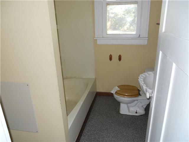 2201 South Hunter Road Indianapolis, IN 46239 - Photo 5 of 9 Gallery Image 5