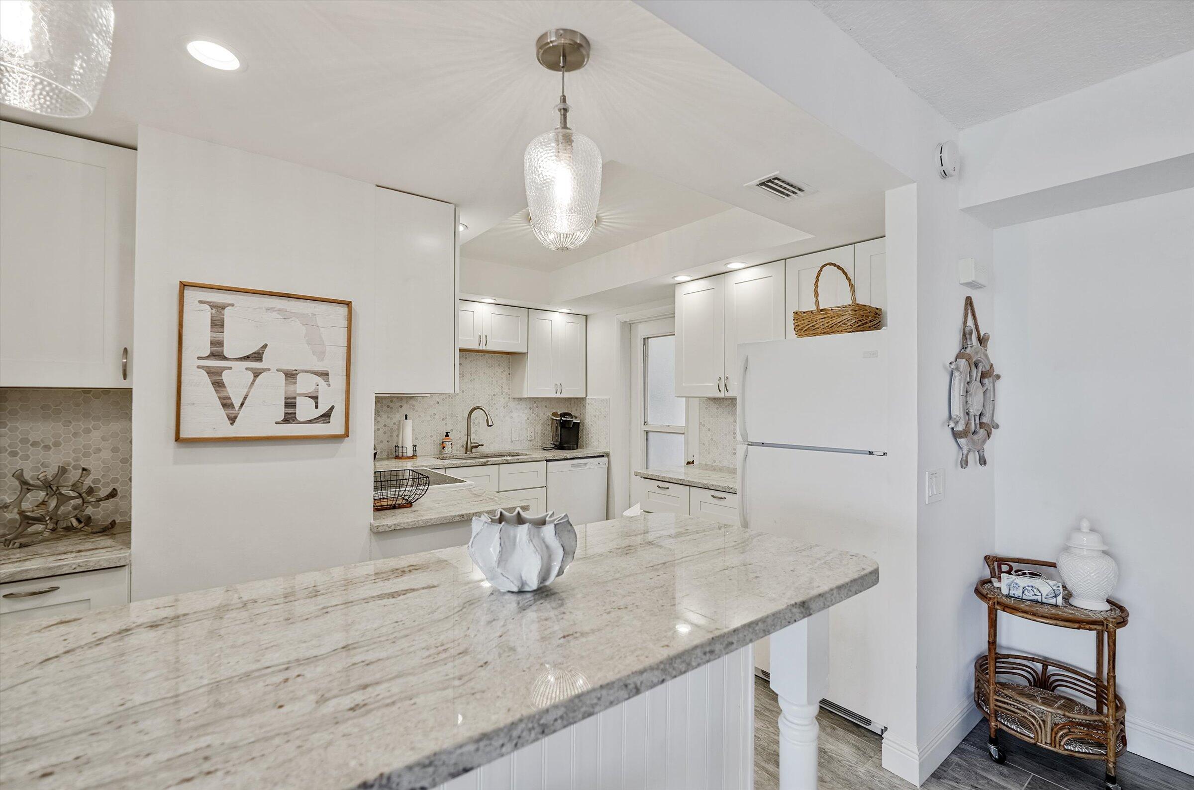 225 South Beach Road, Unit 205 Tequesta, FL 33469 - Photo 8 of 43 11-225 S Beach Road-11