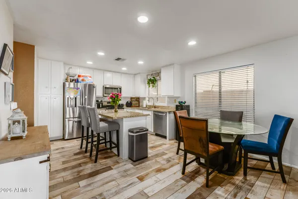 $549,900 | 2910 East Windsong Drive, Phoenix, AZ 85048