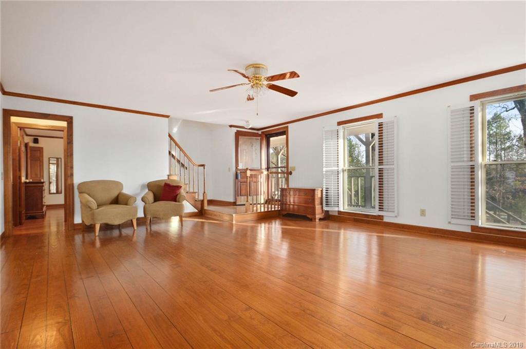 11607 Timber Ridge Road Charlotte, NC 28213 - Photo 4 of 24 Gallery Image 4