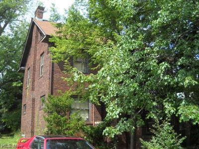 938 Dresden Road Cleveland Heights, OH 44112 - Photo 1 of 1