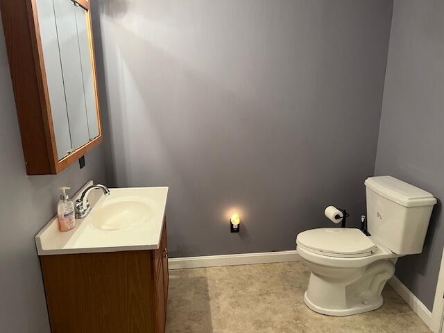 1092 Farmington Falls Road Farmington, ME 04938 - Photo 18 of 38 Ensuite Bathroom