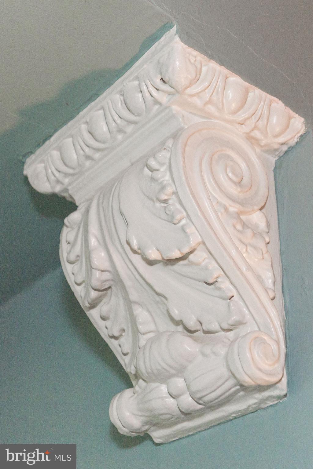 5810 Chevy Chase Parkway Northwest Washington, DC 20015 - Photo 8 of 30 Interior (General)