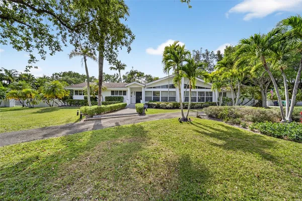 $3,650,000 | 12330 Pine Needle Lane, Pinecrest, FL 33156