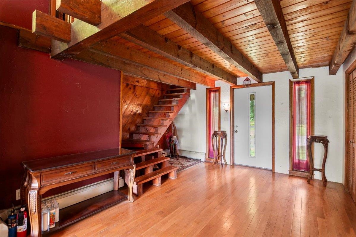 199 N Road Shaftsbury, VT 05262 - Photo 6 of 49 Gallery Image 6