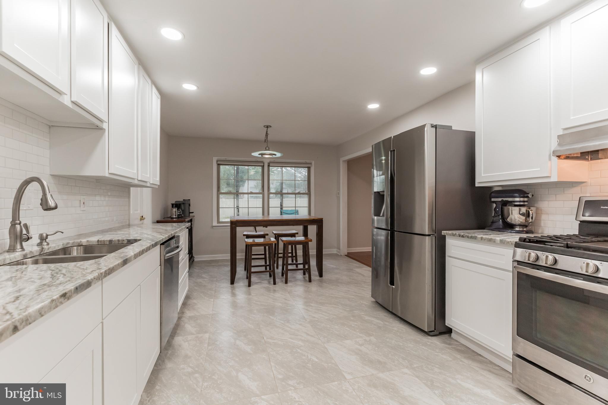 11 Devonshire Road Mount Laurel, NJ 08054 - Photo 17 of 25 Gallery Image 17